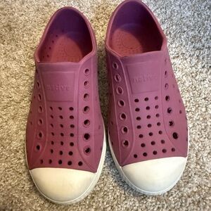 11T Native Burgundy Slip-On Shoes